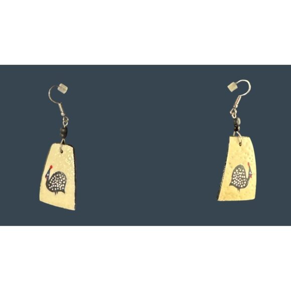 Handcrafted Shell Guinea Fowl Earrings With Unique Design & Silver Hooks - Picture 7 of 7